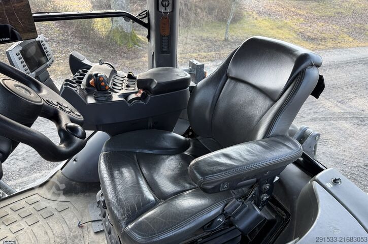 Tractor Challenger MT775E / LIKE NEW!