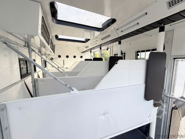 Camión para ganado MERCEDES-BENZ ACTROS 1835  5 Pferde POP-OUT,  Neu