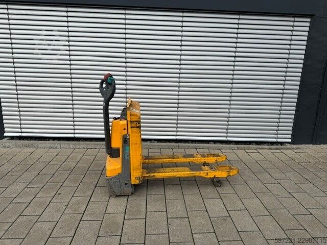 Dongkrak palet manual Jungheinrich EJE 116i Li-Ion