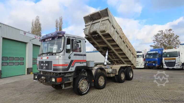 Truk jungkit MAN 35.362  8x4 Euro 2, ZF manual gearbox, VERY clean