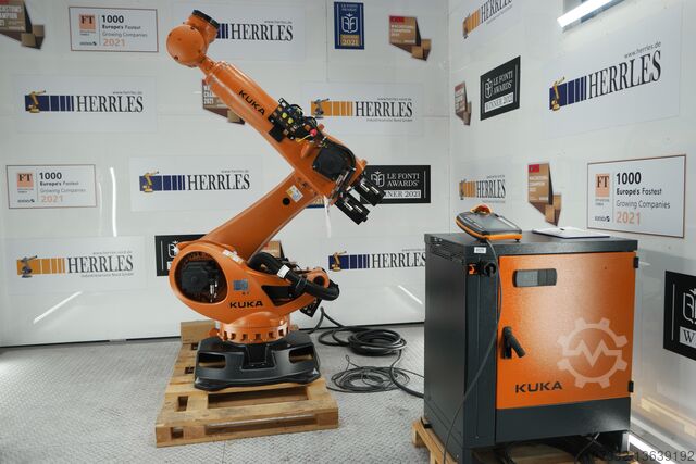 Industrial robot 