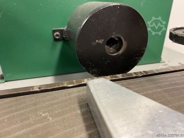 Mașină de găurit cu fante MCN LB 900