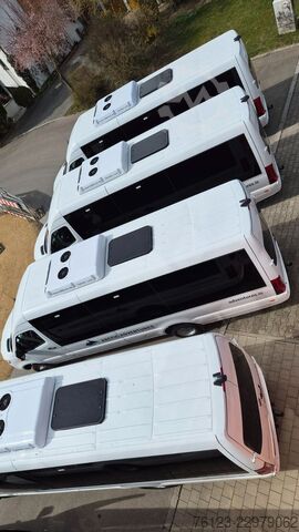 Minibüs MERCEDES-BENZ 519  Allrad 4 x 4  20 / 23 Sitzer schnelle Liefe