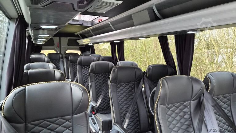 Minibüs MERCEDES-BENZ 519  Allrad 4 x 4  20 / 23 Sitzer schnelle Liefe