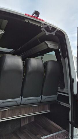 Minibüs MERCEDES-BENZ 519  Allrad 4 x 4  20 / 23 Sitzer schnelle Liefe