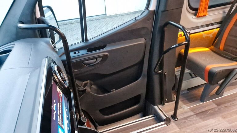 Minibüs MERCEDES-BENZ 519  Allrad 4 x 4  20 / 23 Sitzer schnelle Liefe