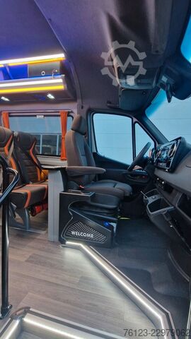 Minibüs MERCEDES-BENZ 519  Allrad 4 x 4  20 / 23 Sitzer schnelle Liefe