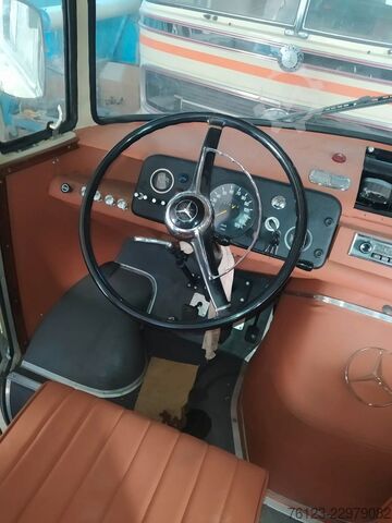 Минибус MERCEDES-BENZ O 319 Samba Schiebedach Klima
