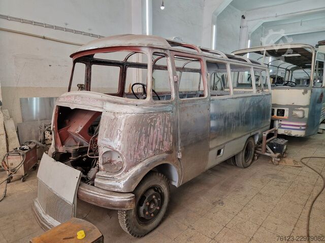 Минибус MERCEDES-BENZ O 319 Samba Schiebedach Klima