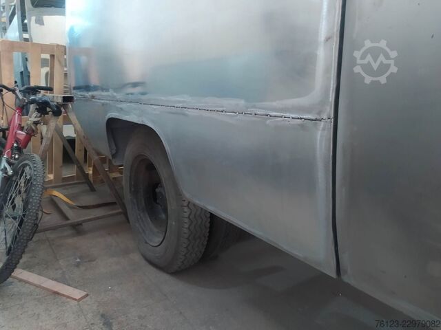 Минибус MERCEDES-BENZ O 319 Samba Schiebedach Klima