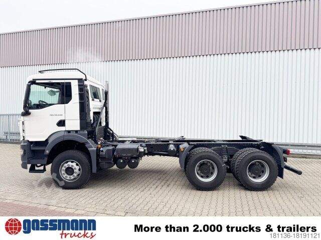 Podwozie ciężarówki MAN TGS 33.440 6x4 BB