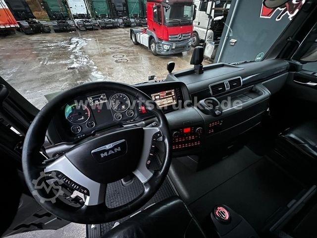 Heavy-duty truck MAN TGX 26.580 6x2 BLS Lift/Lenkachse