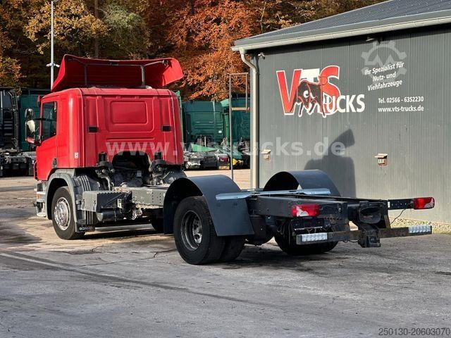 Kamyon şasisi SCANIA P320 DB4x2 Fahrgestell