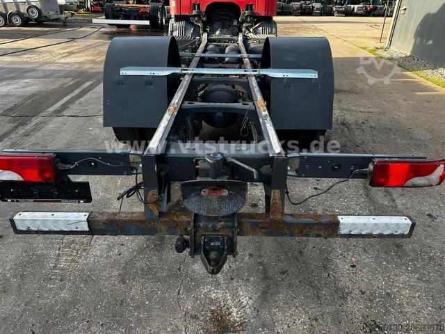 Kamyon şasisi SCANIA P320 DB4x2 Fahrgestell