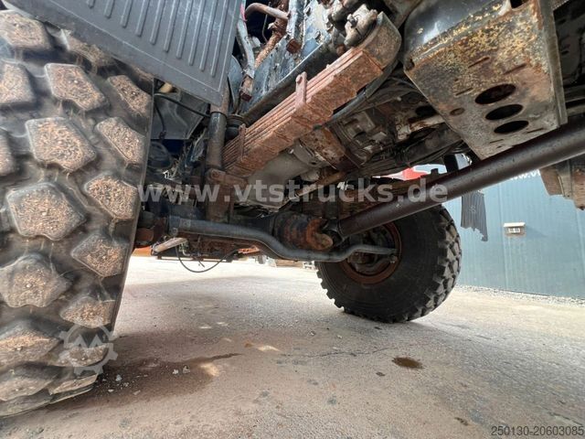 Lori tangki MAN F8 Winterdienst Räumschild