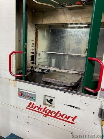 Centro de usinagem BRIDGEPORT HMC 700
