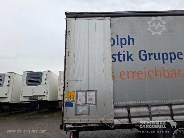 Открытый полуприцеп с тентом Schmitz Cargobull Curtainsider Mega Getränke