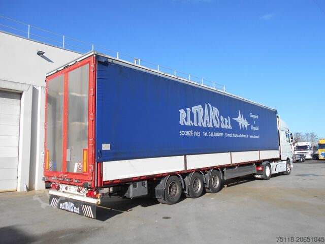 Curtain side semi-trailer Kässbohrer MEGA