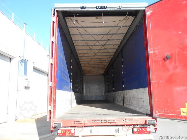 Curtain side semi-trailer Kässbohrer MEGA