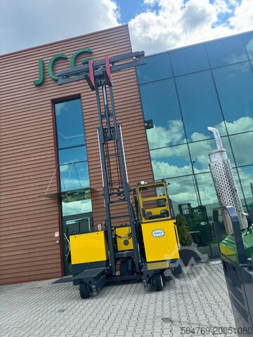 Empilhadeira de quatro direções Combilift C2500 EST /Only 1451 hours/ Battery 81%