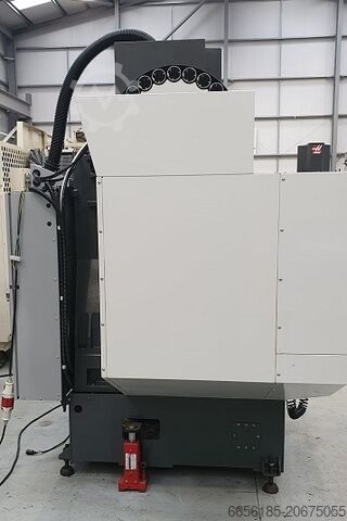 Centro de usinagem vertical HAAS Super Mini Mill 2 4E AXE