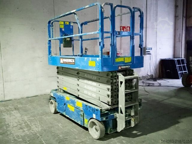 剪刀式电梯 Genie GS4047