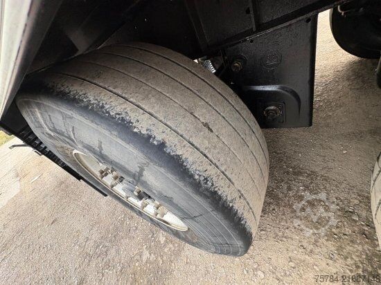 Low loader semitrailer KRONE 3-ACHS BLUMENBREITE, THERMOKING SLX 300, DOPPELST, LIFT, MIETKAUF MGL.