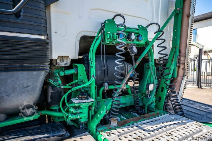 Standard tractor VOLVO FH 500 +KIPHYDR.