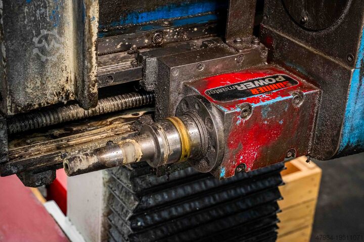 Derin delik delme makinesi Degen UTB 800 L