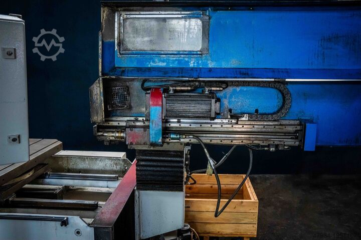 Derin delik delme makinesi Degen UTB 800 L