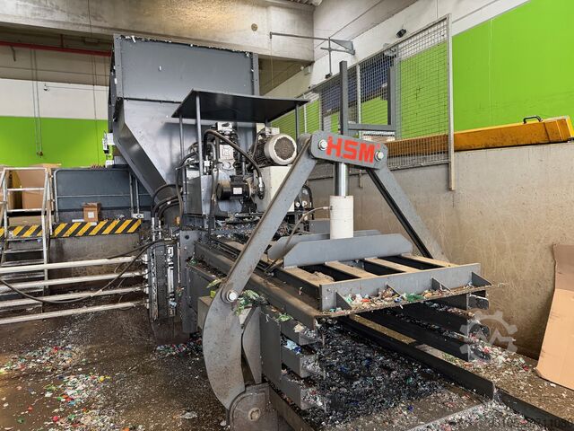 Sjálfvirk rúllapressa HSM VK4812P HSM VK 4812P