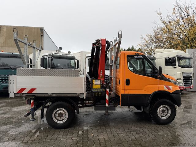 Sunkvežimis su kranu ir furgonu Iveco Daily 55S18W 4X4 Palfinger PK 7.501