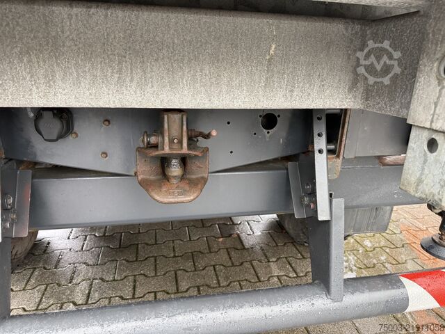 Sunkvežimis su kranu ir furgonu Iveco Daily 55S18W 4X4 Palfinger PK 7.501