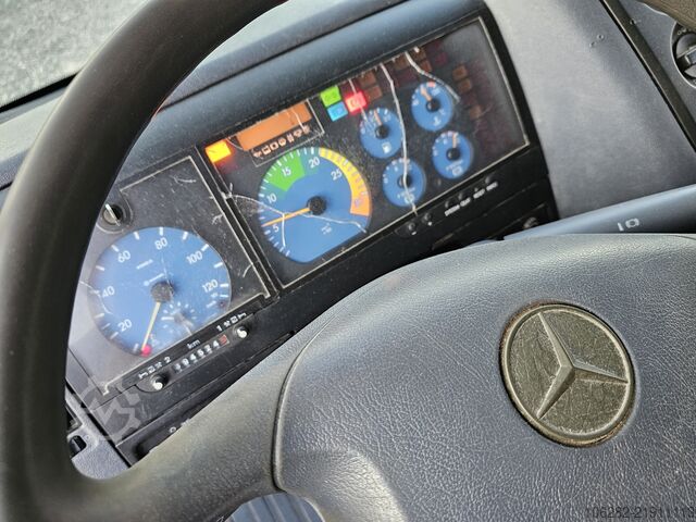 Fourgon pick-up Mercedes-Benz 817/42AT7 Palfinger PK 5000 B Werkstatt