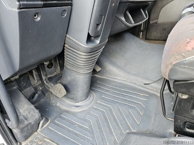 Fourgon pick-up Mercedes-Benz 817/42AT7 Palfinger PK 5000 B Werkstatt