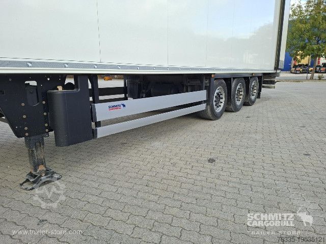 Chladený náves Schmitz Cargobull Reefer Multitemp