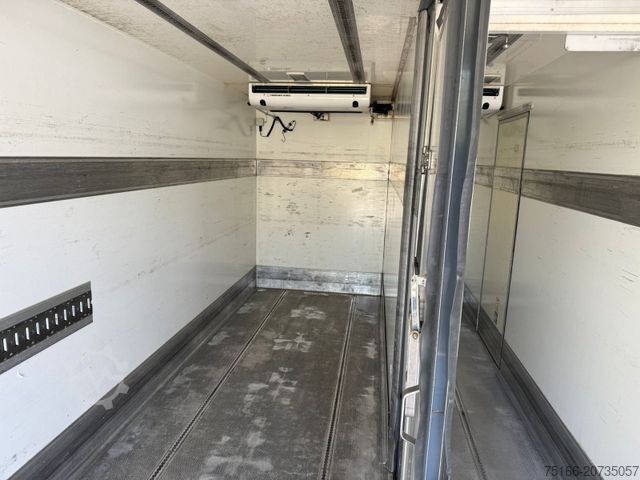 Camión frigorífico MERCEDES-BENZ ATEGO 1224 L Kühlkoffer 6,2 m LBW 1,5 T*CARRIER
