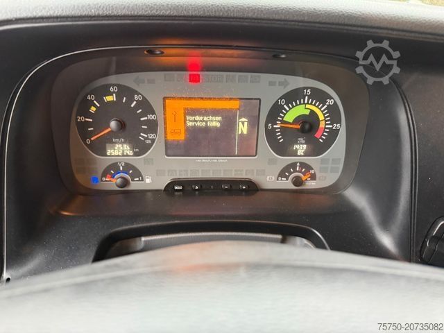 Yang lain MERCEDES-BENZ Actros 2032 4x4 Blattfederung + Kupplung+Meiller