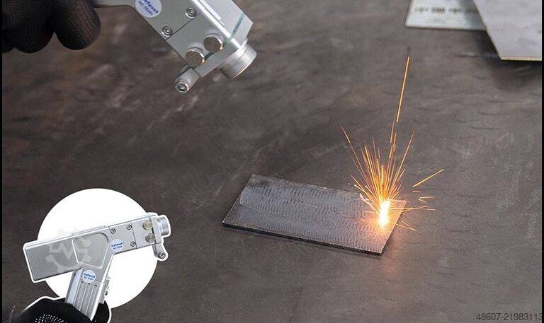 Saldatrice laser REVOBOTICS 