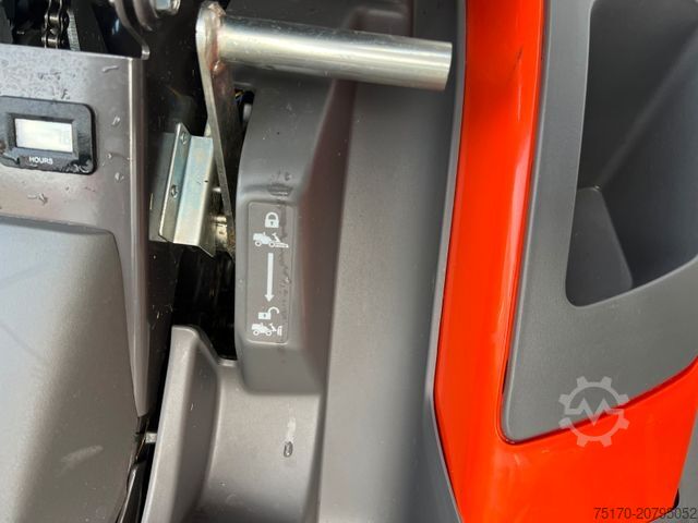 เครื่องตัดหญ้า  Husquarna RC 320Ts AWD / Rasenmäher / nur 7,6h !