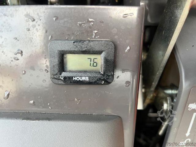 เครื่องตัดหญ้า  Husquarna RC 320Ts AWD / Rasenmäher / nur 7,6h !