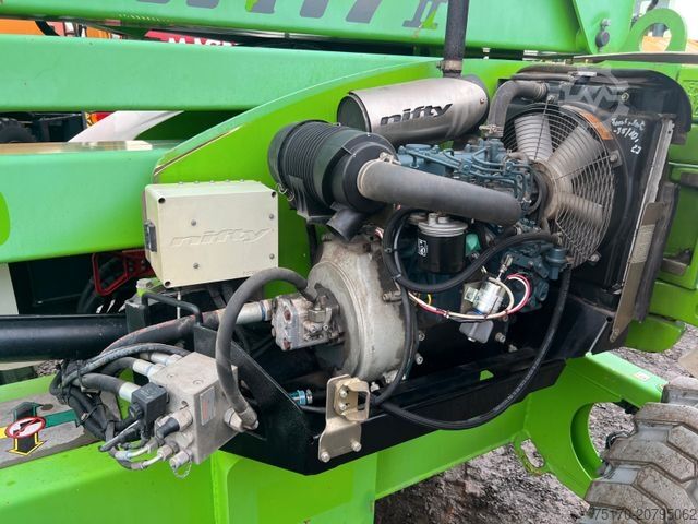 Platforma robocza NIFTYLIFT HR17D 4X4 / 1.636h / 17m Arbeithöhe