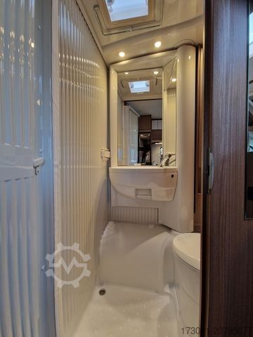 แคมเปอร์กึ่งบูรณาการ CARADO T337 - Fiat Automat 140PS