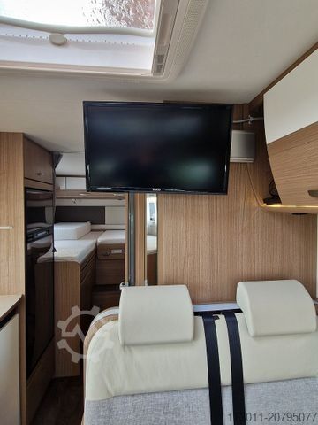 แคมเปอร์กึ่งบูรณาการ CARADO T337 - Fiat Automat 140PS