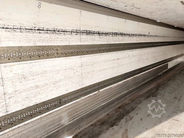 รถพ่วงกึ่งตู้เย็น SCHMITZ CARGOBULL SKO20/LZG-13.4 FP 45 Cityliner-Carrier-LBW-Lenk