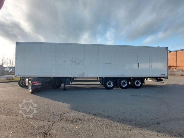 รถพ่วงกึ่งตู้เย็น SCHMITZ CARGOBULL SKO24/L-13.4 FP 60- THERMO KING-Rohrbahnen