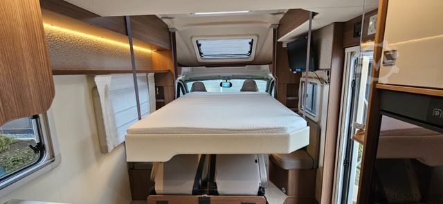 แคมเปอร์กึ่งบูรณาการ BÜRSTNER T640 IXEO | , Solar,Lithium,Markise,RFK