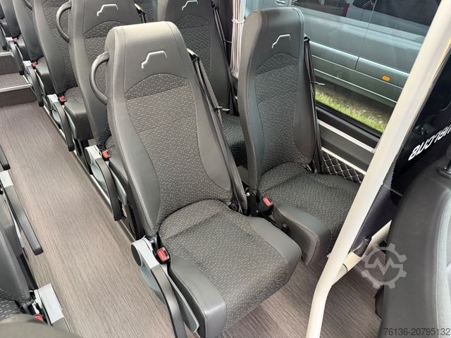 Minibus MERCEDES-BENZ Sprinter 519 23+1 Klima Standheizung Ahk El. Tür