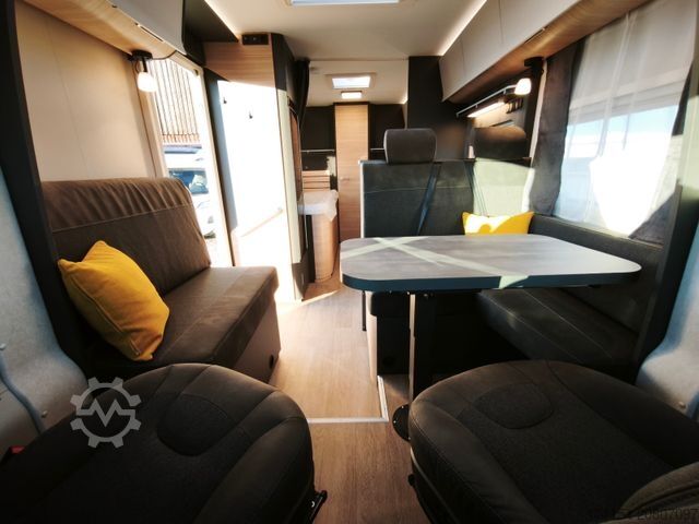 Poluintegrirani kamper HOBBY Optima De Luxe T70 E Temp/GFK-Boden-Dach/Markise