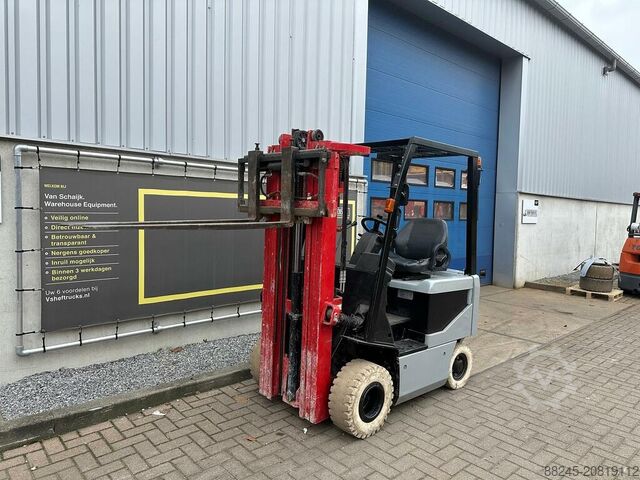 Elektrischer Triplex-Gabelstapler Nissan VS-22604 NISSAN 3f430